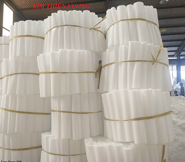 Ống tròn rỗng